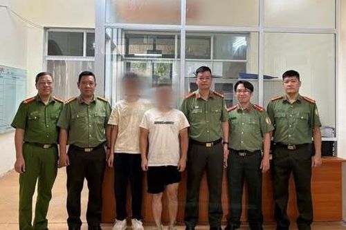 Ba người Trung Quốc nhập cảnh trái phép, khai đi tìm 'việc nhẹ lương cao'