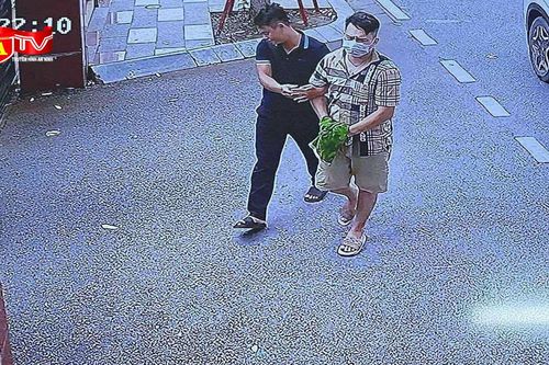 Hết thời 'livestream dạy đời', thêm một 'giang hồ mạng' lộ mặt thật