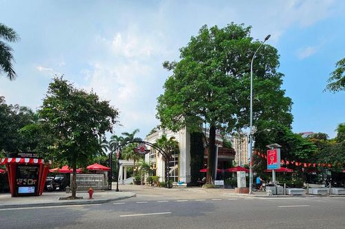Hiện trạng khu bán đảo hồ Hoàng Cầu sắp bị thu hồi