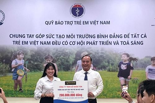 Gieo mầm yêu thương cho những mảnh đời còn khó khăn