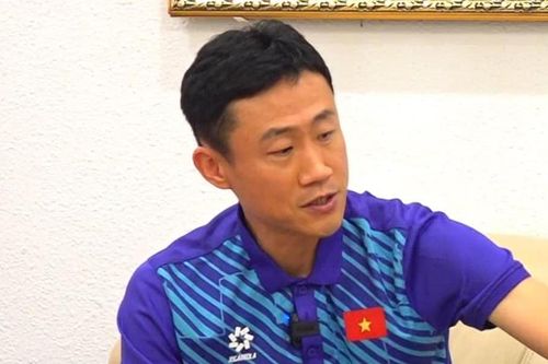 Cựu trợ lý của HLV Kim Sang-sik dẫn dắt Thanh Hóa