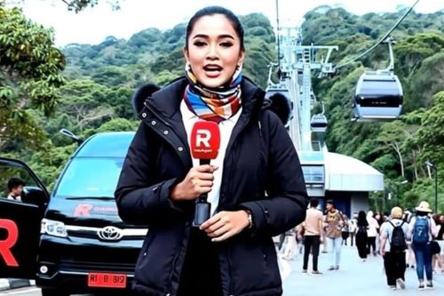 Đi 300 km đến địa điểm du lịch không tồn tại vì xem clip AI