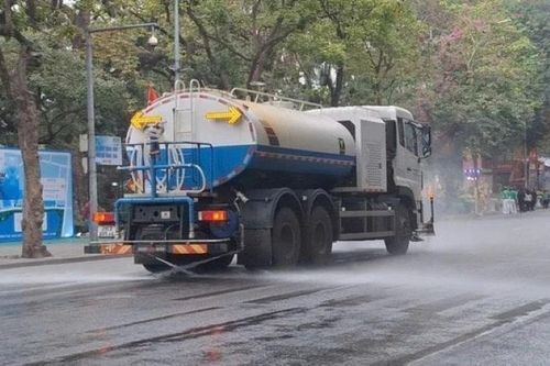 Hà Nội đổi mới công tác vệ sinh môi trường