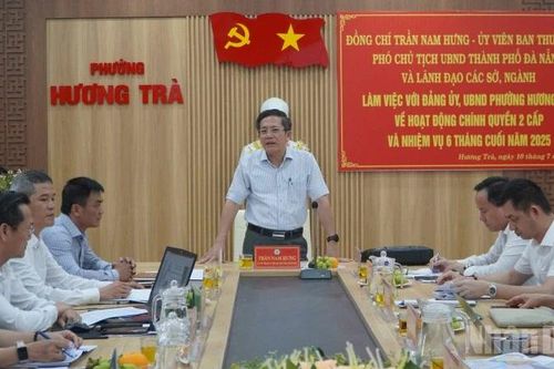 Người đứng đầu cấp ủy, chính quyền phải là hạt nhân, tạo động lực, khí thế để bộ máy làm việc thật hiệu quả