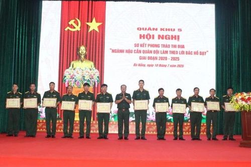 Quân khu 5: Sơ kết phong trào thi đua ngành hậu cần Quân đội làm theo lời Bác Hồ dạy