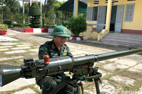 Thủ kho quân khí sáng tạo, giàu thành tích