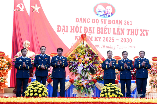 Đảng bộ Sư đoàn 361 lãnh đạo nâng cao khả năng sẵn sàng chiến đấu, quản lý chặt chẽ vùng trời