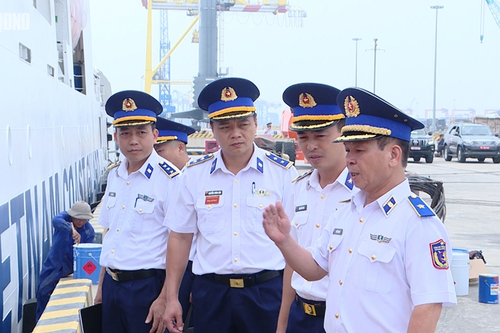 Bộ tư lệnh Vùng Cảnh sát biển 1 kiểm tra công tác chuẩn bị cho lực lượng tham gia diễu binh trên biển