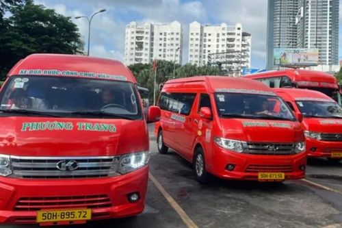 Cán bộ, công chức đi xe đưa rước đến trung tâm hành chính TPHCM tăng