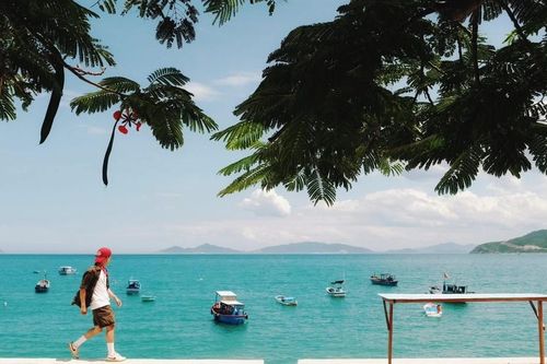 Vịnh Ninh Vân đẹp mê mẩn, đi tour hay tự túc mới đáng?