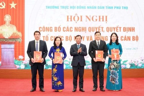 Phú Thọ có 1 Chủ tịch và 4 Phó Chủ tịch HĐND tỉnh