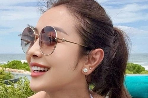 Hoa hậu Jennifer Phạm đón tuổi 40, chia sẻ bí quyết khỏe đẹp bền vững