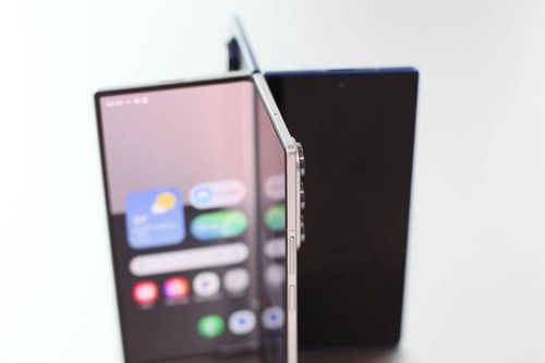 Samsung Galaxy Z Fold7 ra mắt, giá từ 46,9 triệu đồng