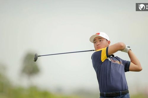Nguyễn Anh Minh đánh âm gậy 3 vòng liên tiếp tại Singapore Open Amateur Championship 2025