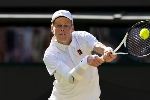 Jannik Sinner vượt khó vào bán kết Wimbledon 2025