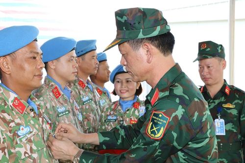Bộ Quốc phòng đề xuất có kỷ niệm chương về gìn giữ hòa bình