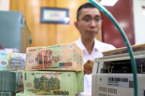 Ngân hàng rao bán khoản nợ trăm tỷ, giảm giá hơn 34% chỉ sau 1 tháng