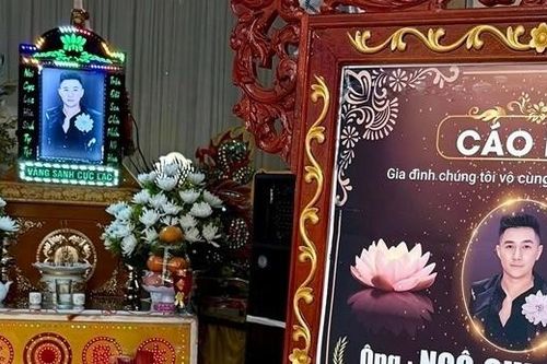 Đám tang người mẫu Nam Phong qua đời ở tuổi 36 đầy tình nghĩa