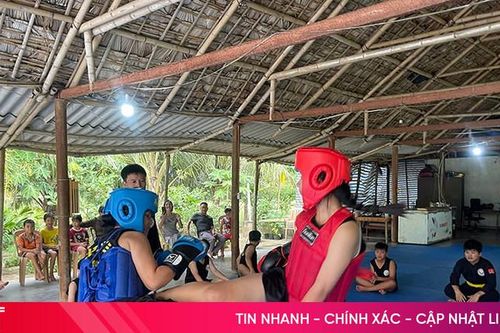 Mùa hè bổ ích cùng CLB Võ thuật cổ truyền Trường THCS Hoa Liên