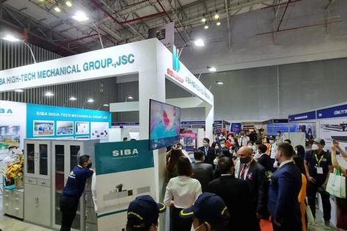 Siba Group lấn sân sang ngành sữa