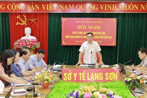Sơ kết công tác y tế 6 tháng đầu năm 2025