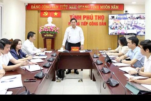 Chủ tịch UBND tỉnh Trần Duy Đông tiếp công dân định kỳ tháng 7