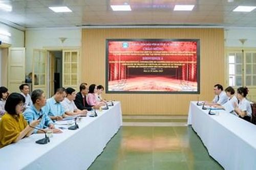 Tăng cường hợp tác Pháp - Huế trong bảo tồn di sản văn hóa