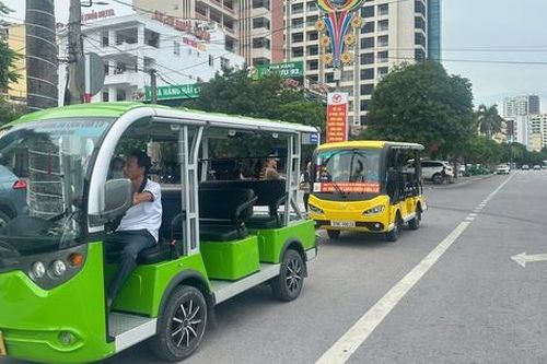 Cách nào giải cứu 278 xe điện ở Cửa Lò trước nguy cơ 'đắp chiếu'?