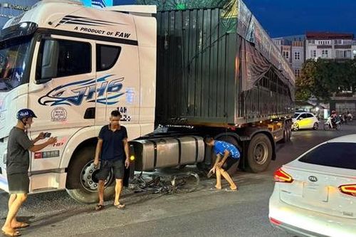 Ba vụ tai nạn liên tiếp ở Hải Phòng, một người tử vong, hai người bị thương