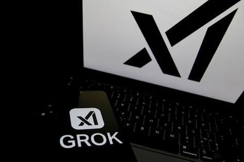 xAI của tỷ phú Elon Musk ra mắt Grok 4 vượt trình độ tiến sĩ