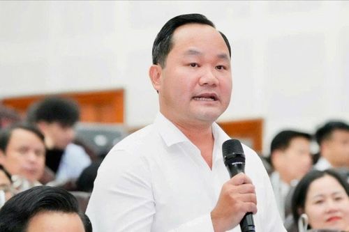 Thảo luận tại Kỳ họp thứ 31, HĐND tỉnh Nghệ An Khóa XVIIIKiến nghị giữ nguyên mức nộp 50% phí chuyển mục đích sử dụng đất vườn