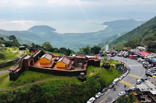 Hải Vân Quan - Giá trị lịch sử trên đỉnh đèo huyền thoại
