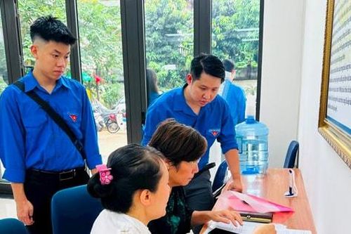 Thanh niên tình nguyện tập huấn hỗ trợ vận hành chính quyền địa phương hai cấp