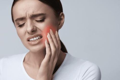 Các lựa chọn thuốc và không dùng thuốc điều trị đau răng