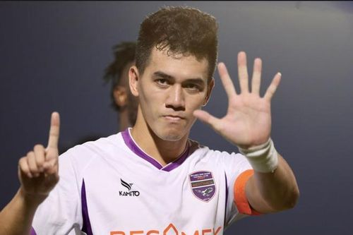 Tiền đạo số 1 Việt Nam đi đâu ở V-League mùa tới?