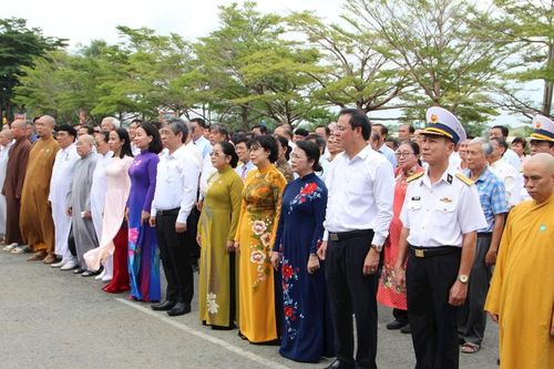 Xứng đáng mang tên là 'Thành phố nghĩa tình'