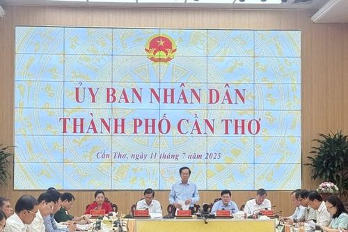 Cần Thơ: quyết tâm giải quyết thủ tục hành chính tốt nhất cho người dân