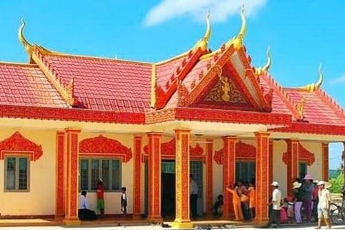 Từ người gìn giữ văn hóa thành chủ thể làm du lịch