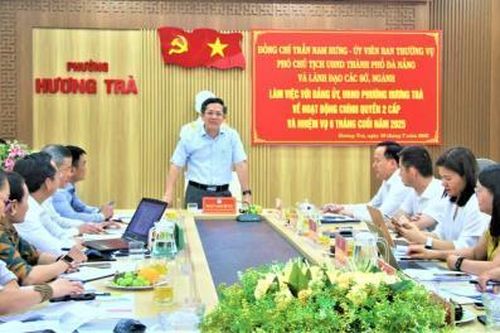 Khuyến khích cán bộ đồng bằng xung phong lên miền núi công tác