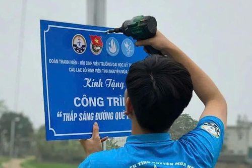 'Mùa Hè Xanh' 2025: Sinh viên tình nguyện thời 4.0 'đi để lớn'