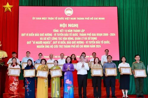 Lấy người dân làm trung tâm, chủ thể để triển khai mọi nhiệm vụ công tác