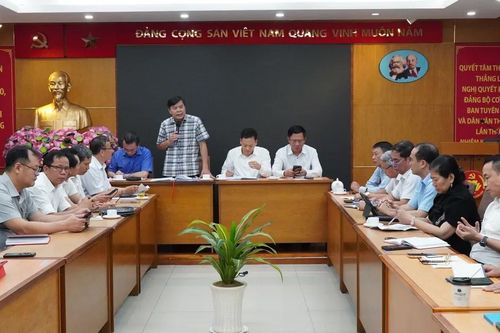 Lập các đoàn về địa bàn lắng nghe, khảo sát hoạt động của địa phương