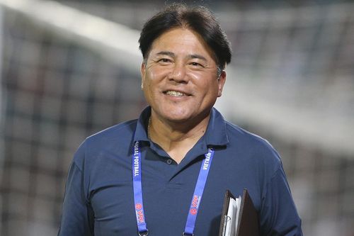 Hà Nội FC 'trói chân' thành công HLV Nhật Bản thêm 1 năm