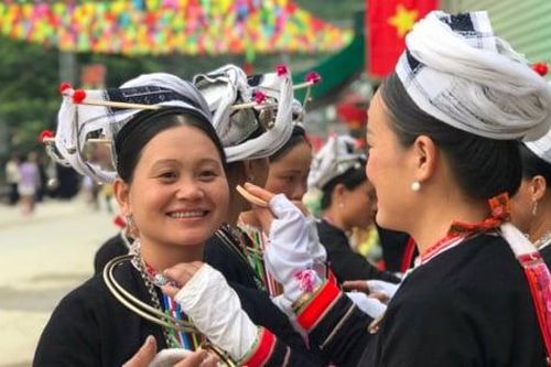 Vì sao cả xã hội được hưởng lợi khi đầu tư vào quyền của phụ nữ, trẻ em gái?