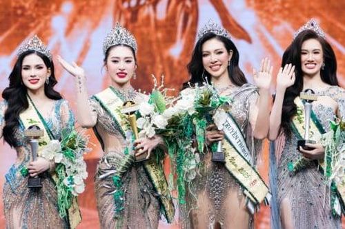 'Bội thu' Hoa hậu 2025: Chủ quán bê thui, sếp kinh doanh vật liệu xây dựng liên tiếp giành vương miện