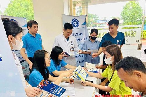 Phát huy vai trò trụ cột của chính sách bảo hiểm y tế