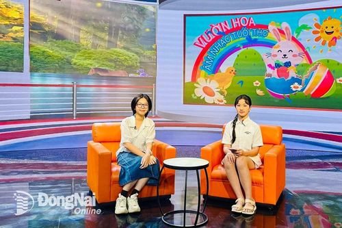 Hè ơi, em yêu lắm!