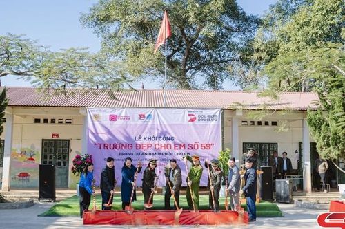 Công an Sơn La thi đua dân vận khéo