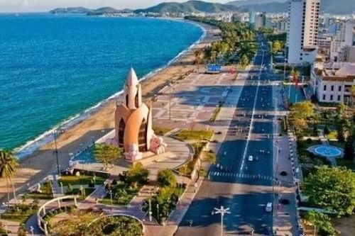 Khánh Hòa thành lập 3 tổ công tác gỡ khó cho các doanh nghiệp