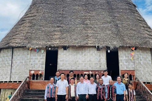 Đà Nẵng: Gìn giữ và phát huy giá trị văn hóa đồng bào Cơ Tu